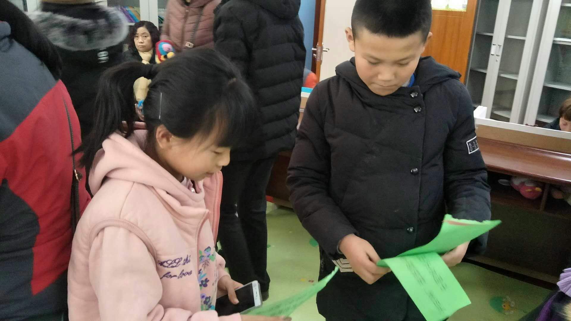 探索智慧之光，100个经典谜语之旅