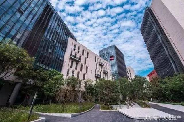 探索三地正版图库，创意与版权并行的艺术殿堂