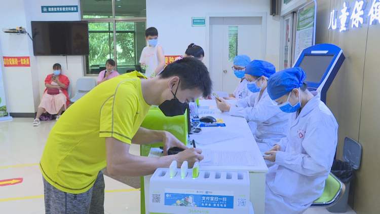 广西多地启动第四针接种，筑牢全民免疫屏障的坚实一步