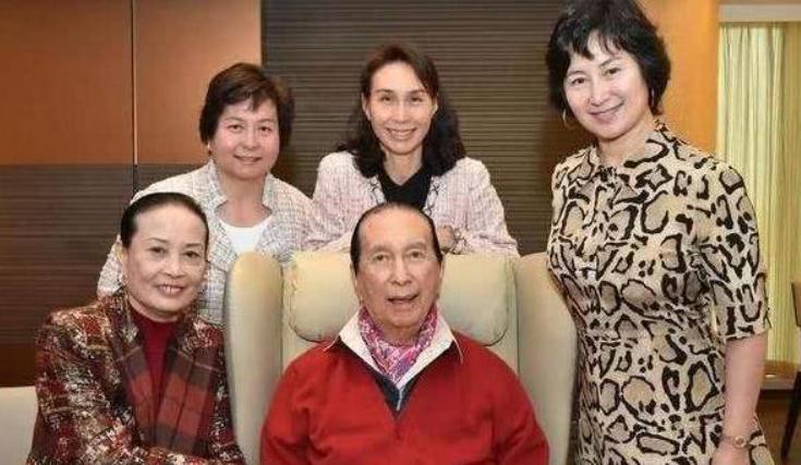 澳门6大赌牌持有人员名单图片查询官方最新
