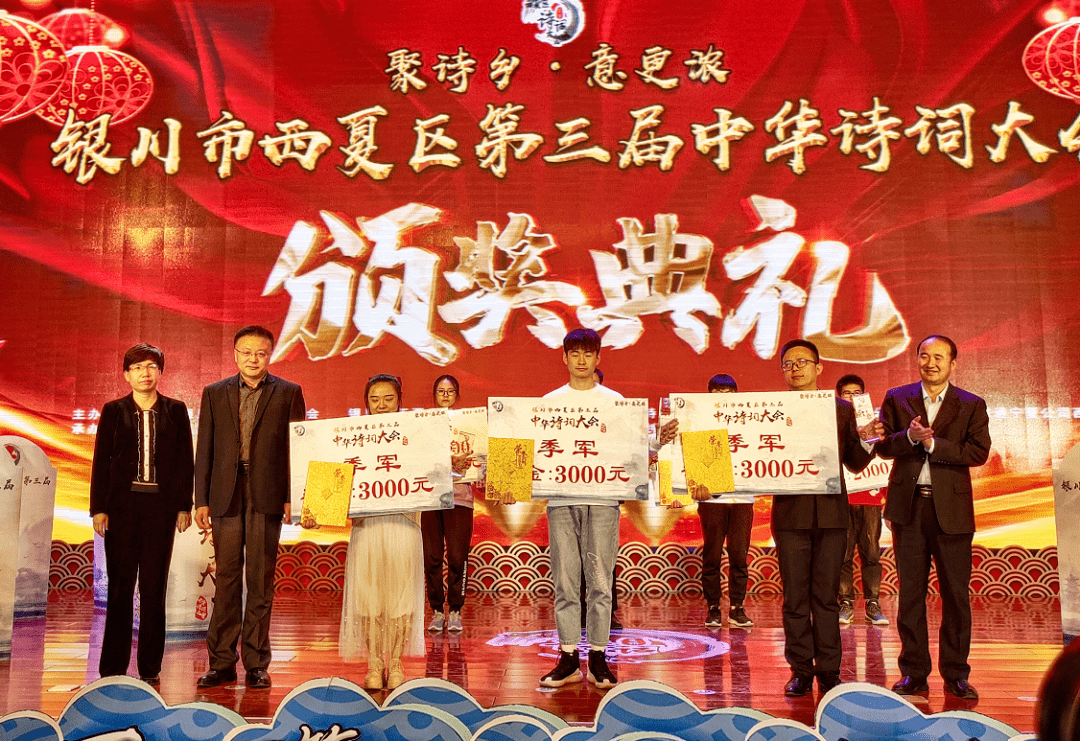 澳门六张赌牌花落谁家，揭秘赌场新贵与老牌巨头的角逐