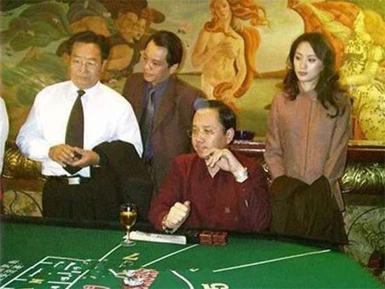 澳门6万赢一亿女赌客的传奇故事，从平凡到非凡的跨越